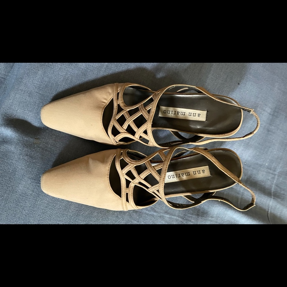 Tan heels , size 5 almost new